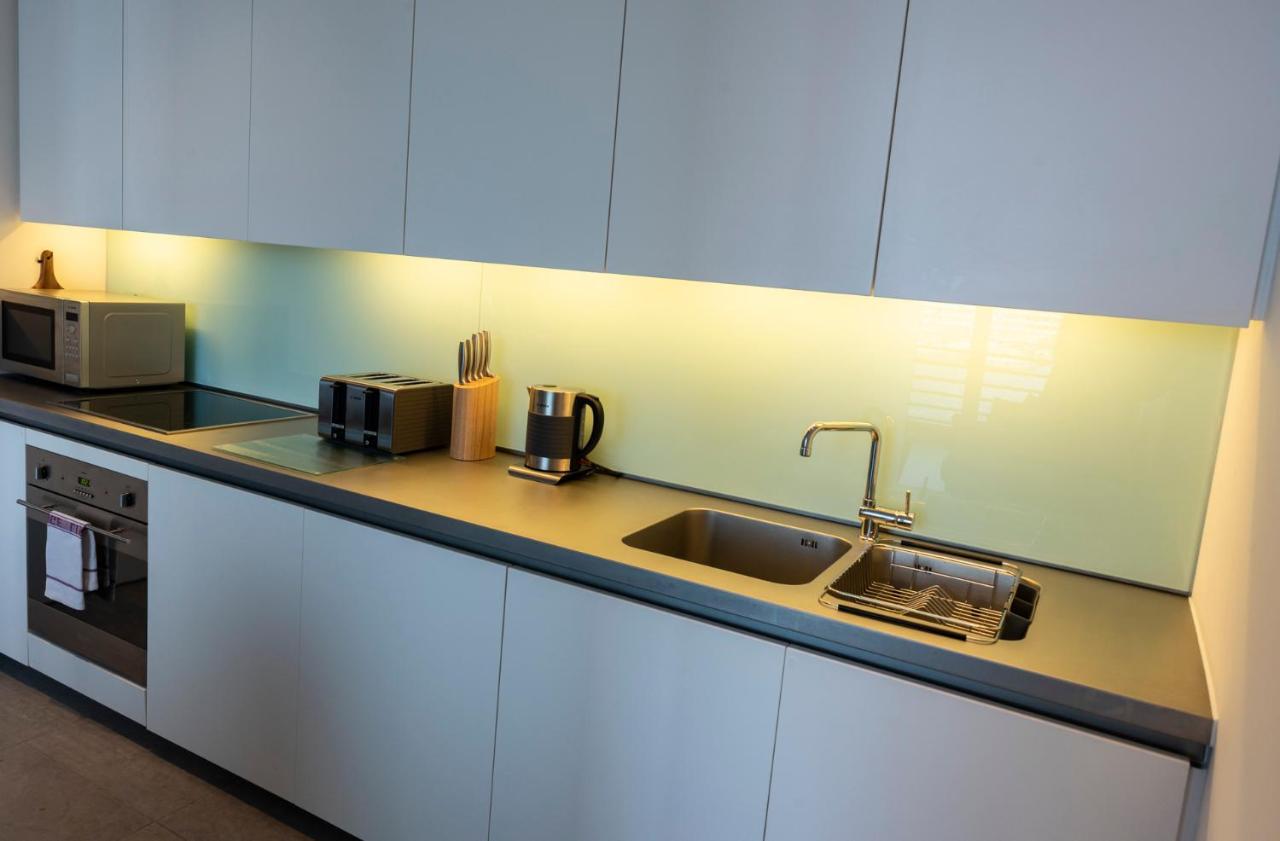 Luxurious 1 Bed Rwy Apartment Плімут Екстер'єр фото